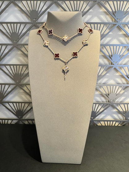 [RAFFINE]CLOVER 20 MOTIFS LASER CARNELIAN NECKLACE