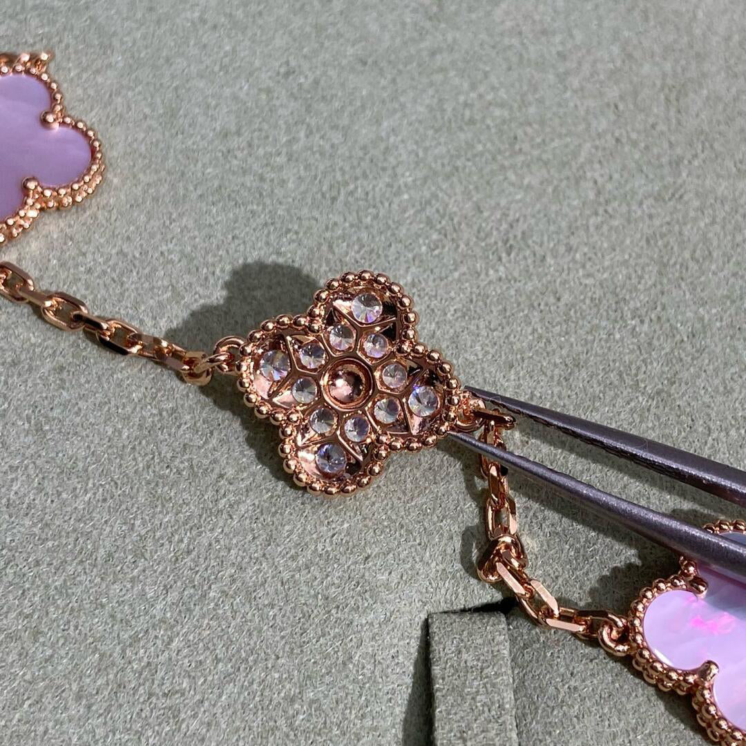 [RAFFINE]CLOVER 10 MOTIFS DIAMOND PINK MOP NECKLACE