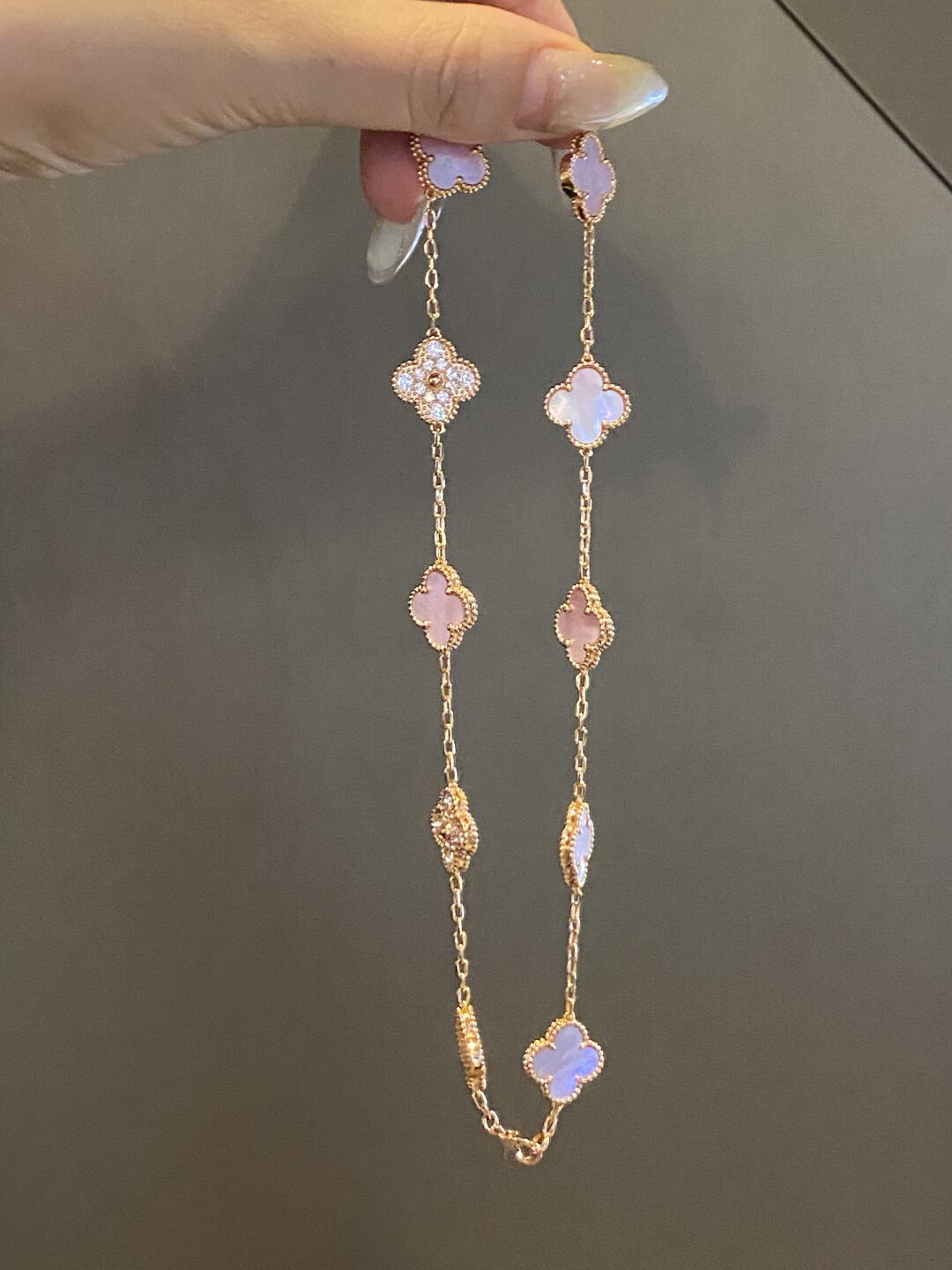 [RAFFINE]CLOVER 10 MOTIFS DIAMOND PINK MOP NECKLACE
