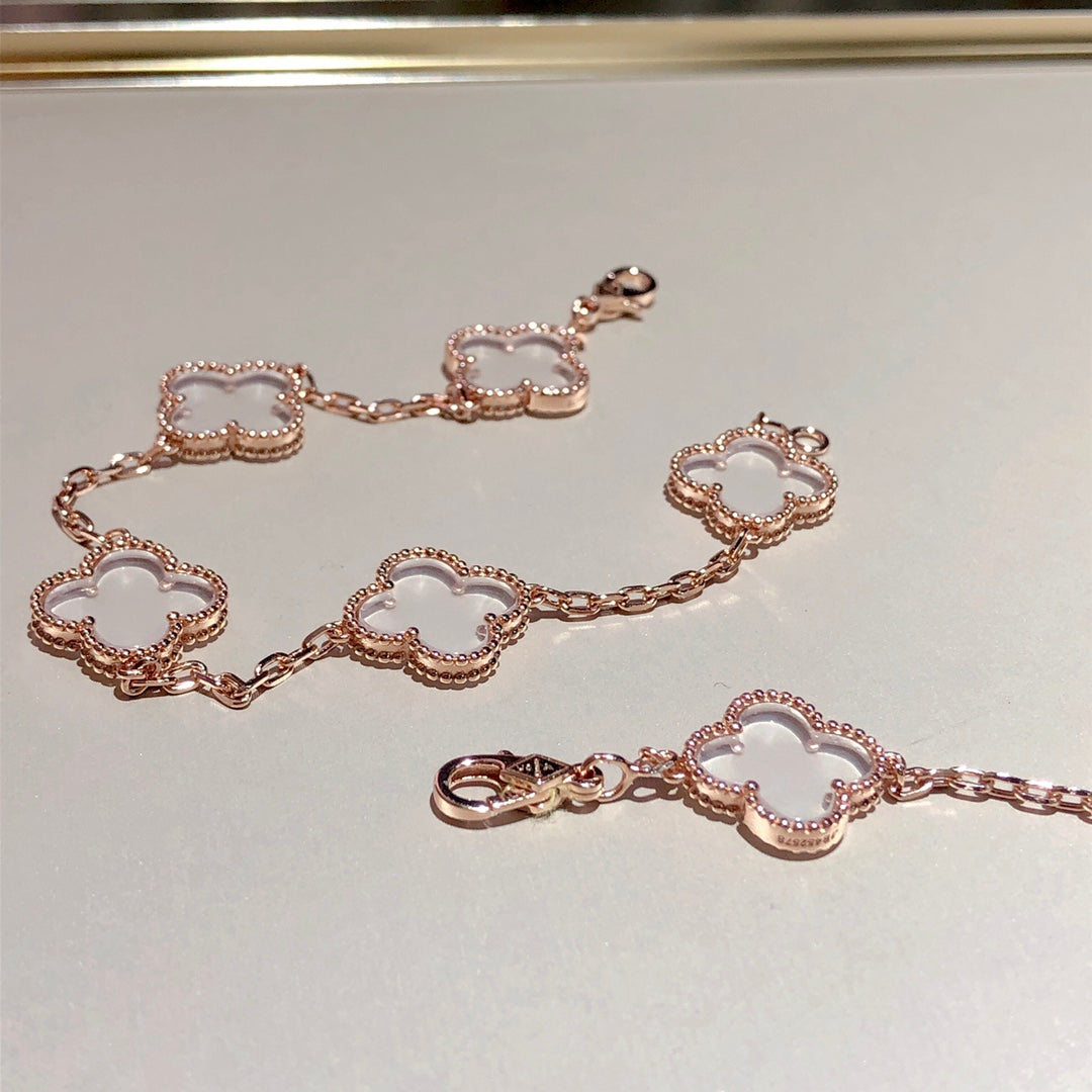 [RAFFINE]CLOVER 5 MOTIF ROCK CRYSTAL BRACELET