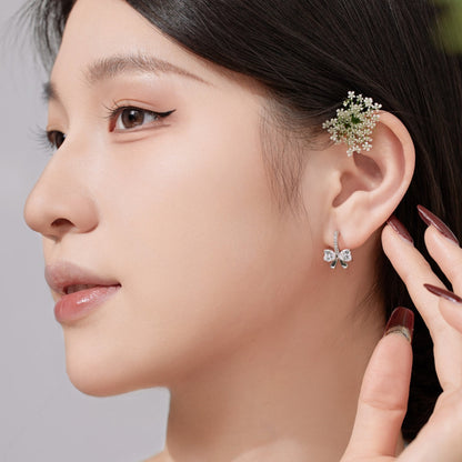 [RAFFINE] Exquisitos pendientes con diseño de lazo en forma de corazón