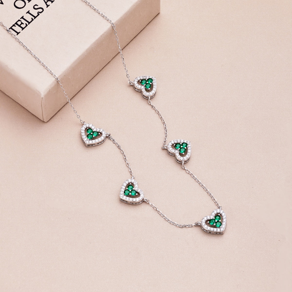 [RAFFINE]Sparkling Five Heart Necklace