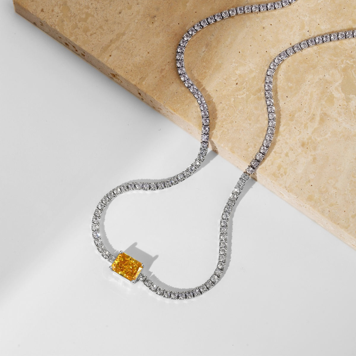 [RAFFINE]2.0 carat Ornate Emerald Cut Necklace