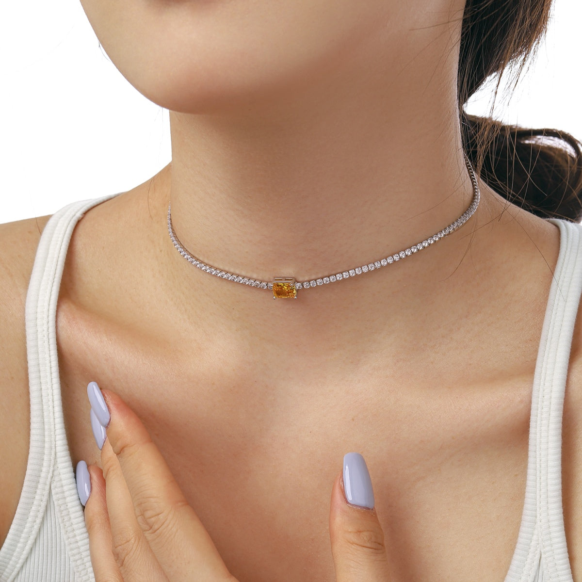 [RAFFINE]2.0 carat Ornate Emerald Cut Necklace