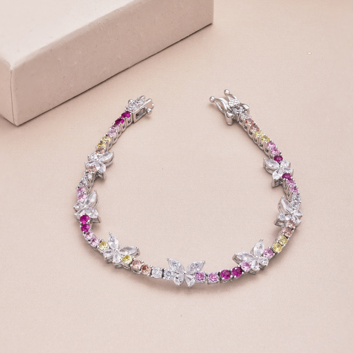 [RAFFINE]Ornate Colorful Butterfly Shape Round Cut Daily Bracelet