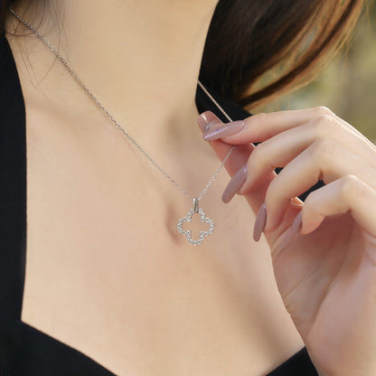 [RAFFINE]Collar exquisito con diseño hueco de trébol de cuatro hojas