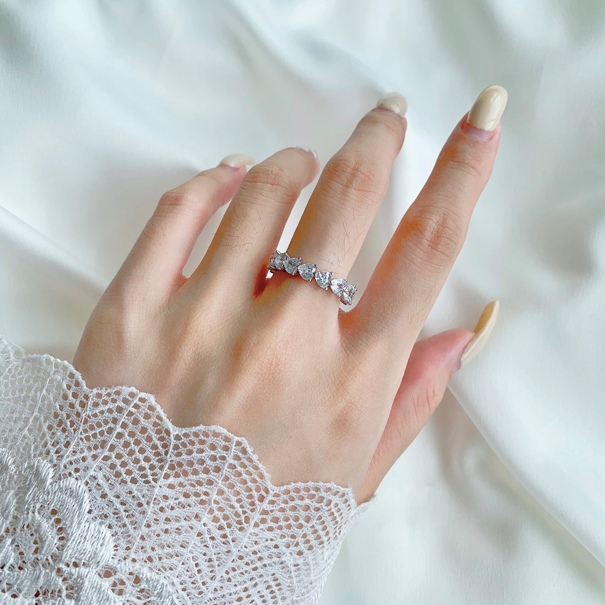 [RAFFINE]0.25 Carat Radiant Romance Heart Cut Lover Ring