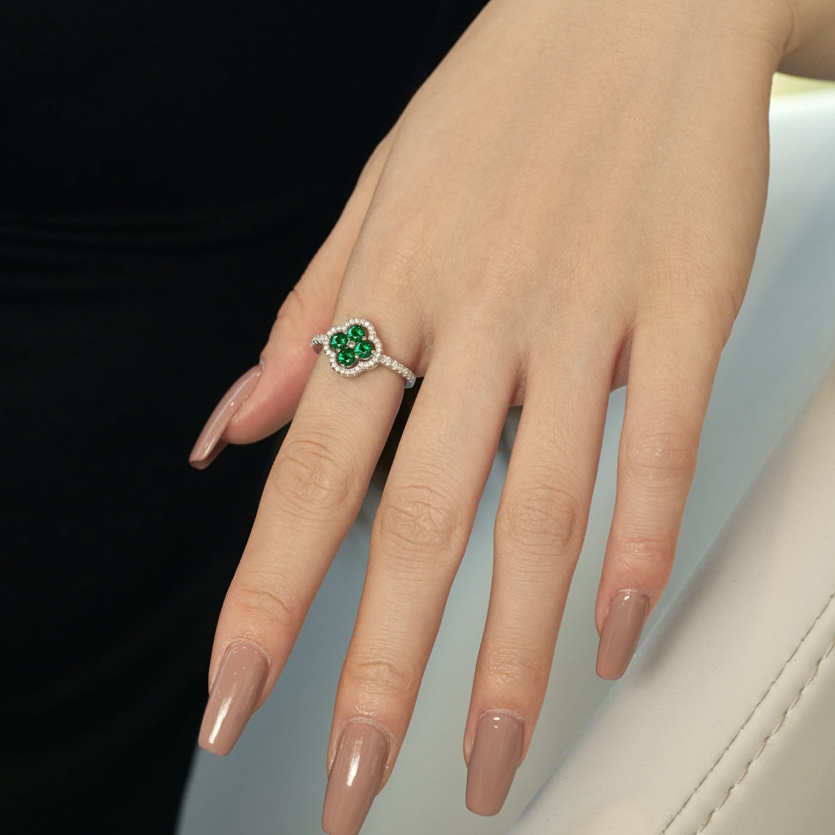 [RAFFINE]Four Leaf Clover Flower Design Ring