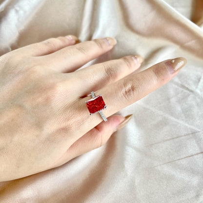 [RAFFINE]4.0 Carat Luxurious Engagement Ring
