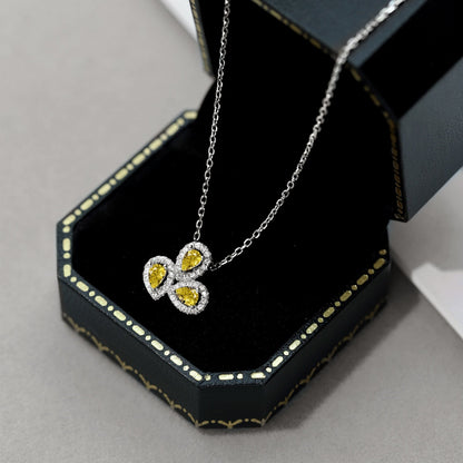 [RAFFINE] Elegante collar con corte de pera y forma de flor