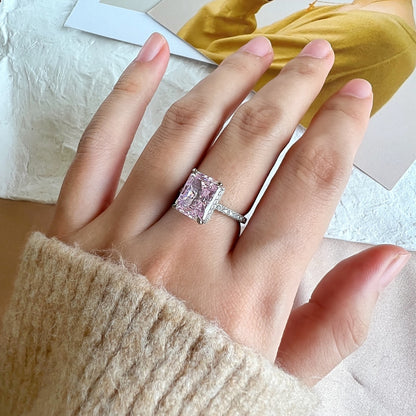 [RAFFINE]4.0 Carat Luxurious Engagement Ring
