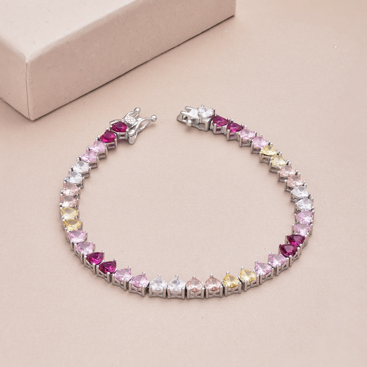 [RAFFINE]Luxurious Colorful Romantic Heart Shape Lover Bracelet