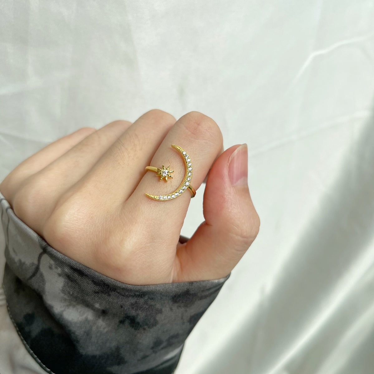 [Raffine]Ewigkeitsring mit Mond und Stern