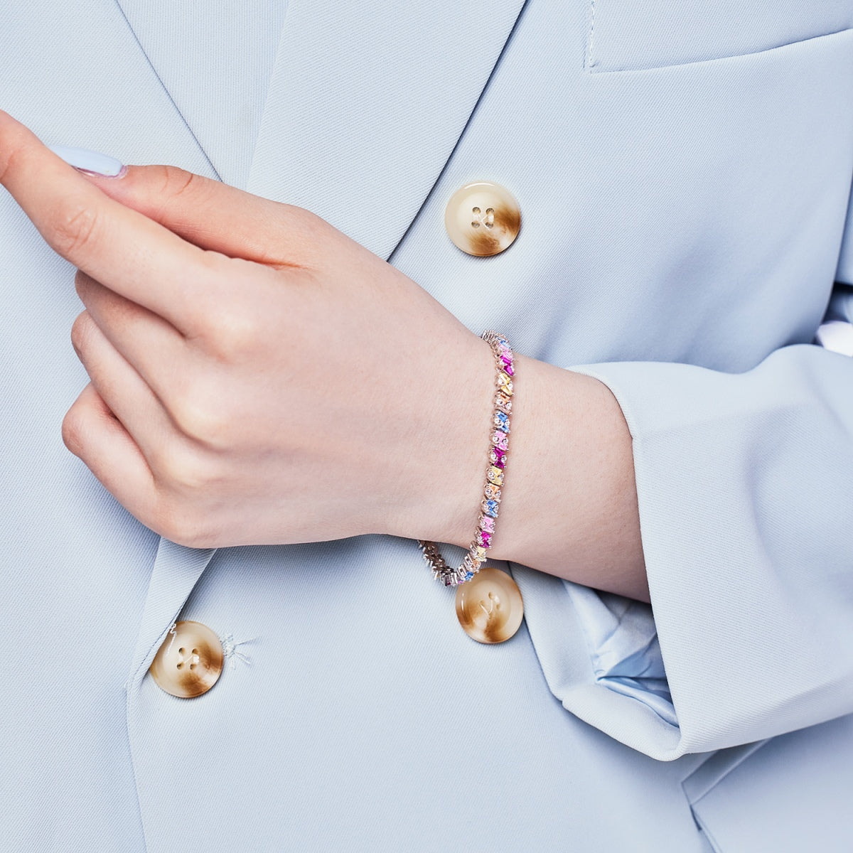 [RAFFINE]Pulsera de fiesta adornada con brillantes y cortes múltiples