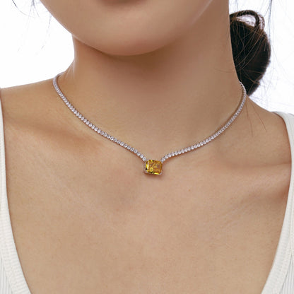 [RAFFINE] Elegante collar de corte radiante de 4,0 quilates