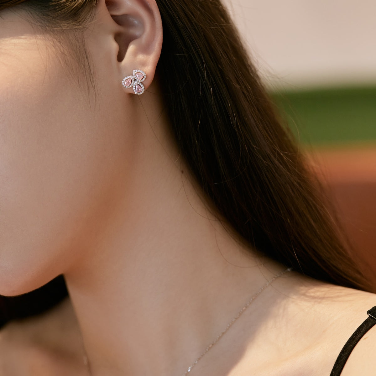 [RAFFINE]Ornate Flower Shape Pear Cut Lover Earrings