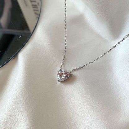 [RAFFINE]Collar con colgante de piedra principal en forma de corazón para clavícula