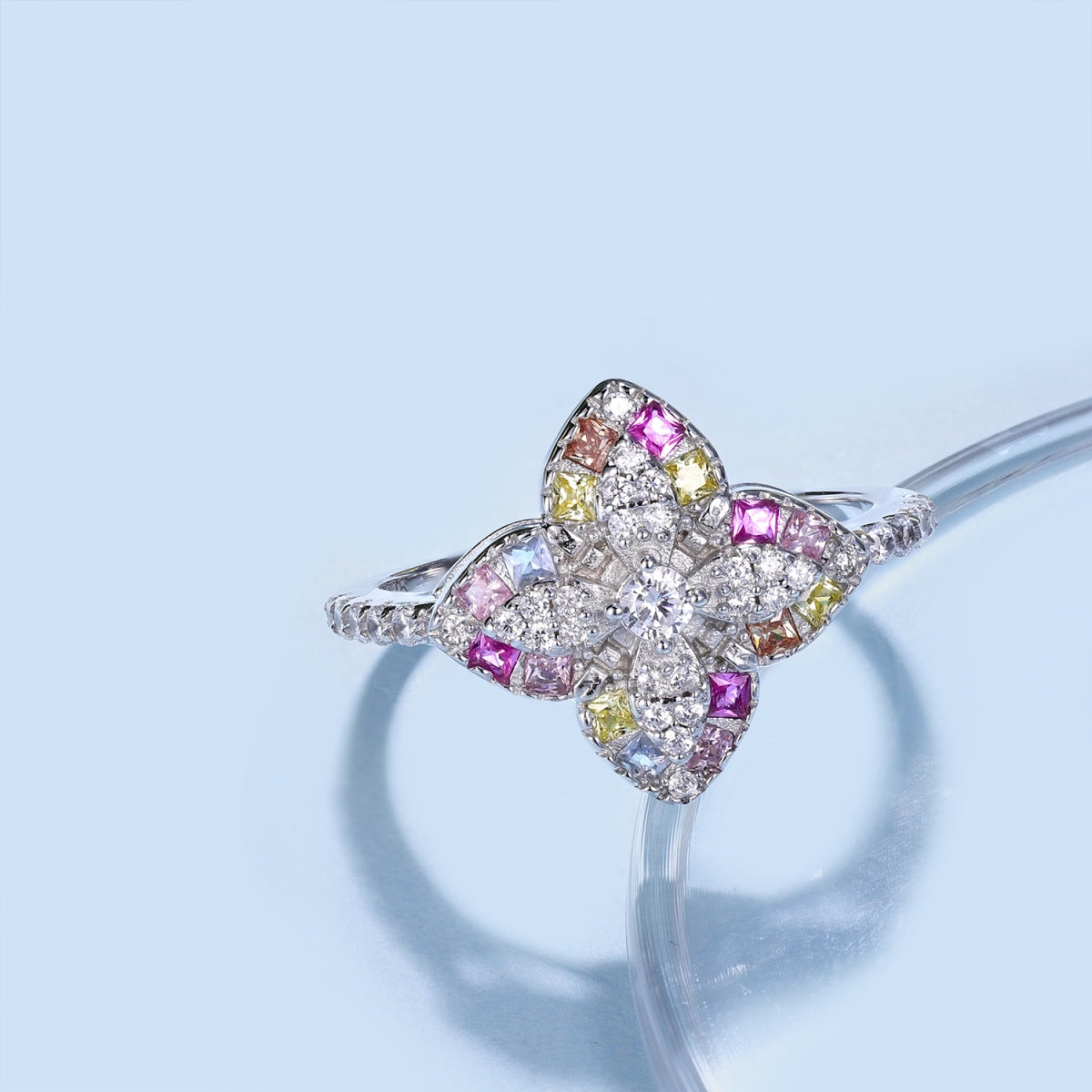 [RAFFINE]Luxurious Colorful Flower Shape Banquet Ring