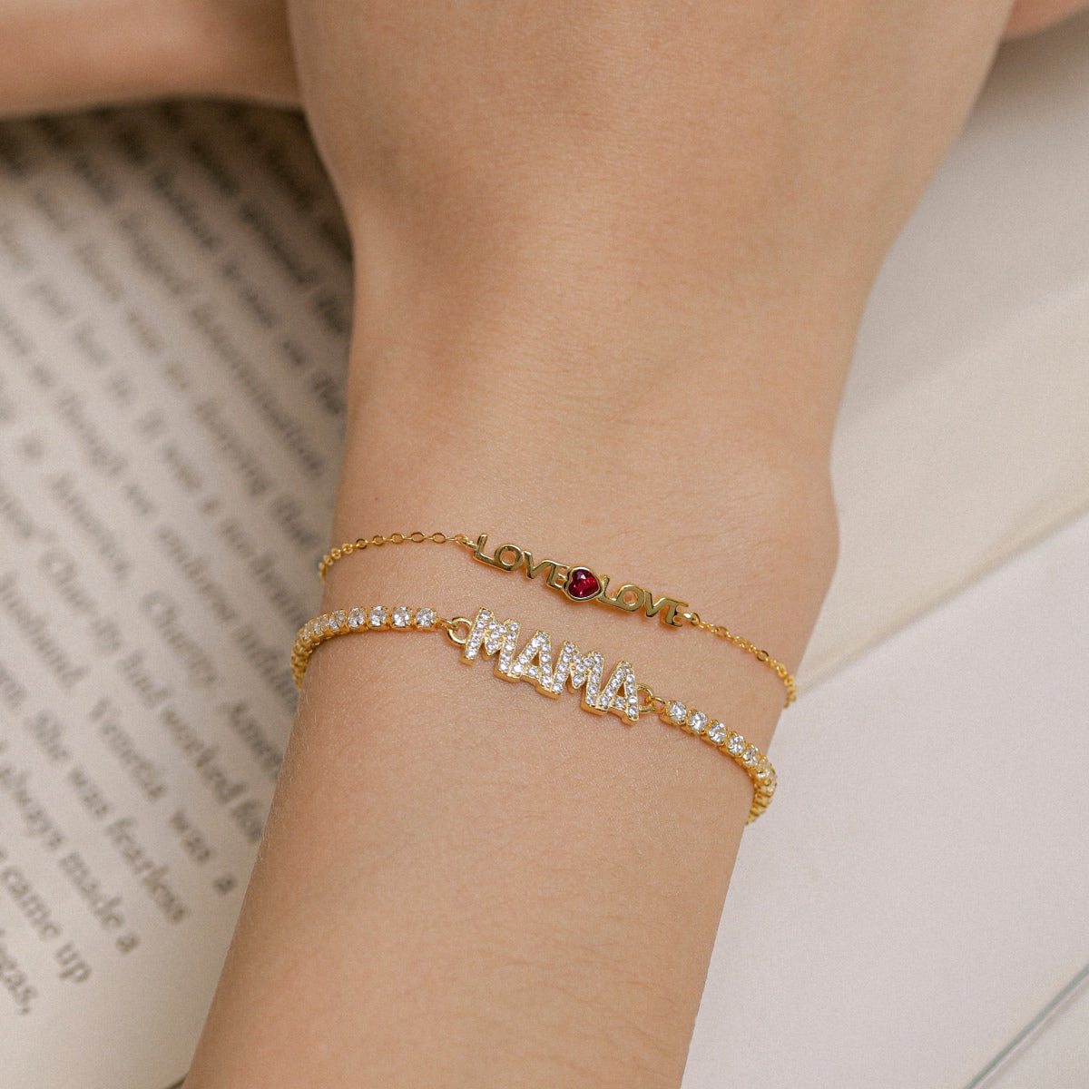 [RAFFINE]Pulsera romántica con forma de corazón para enamorados