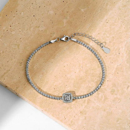 [RAFFINE]Pulsera de banquete de lujo con forma cuadrada deslumbrante