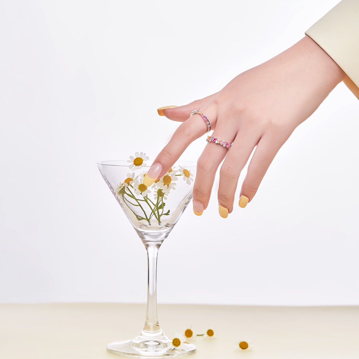 [RAFFINE]Energetic Elegant Radiant Cut Party Ring