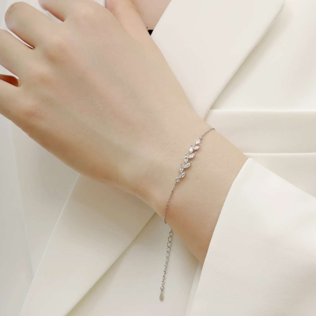 [RAFFINE]Pulsera elegante con forma de hojas de trigo