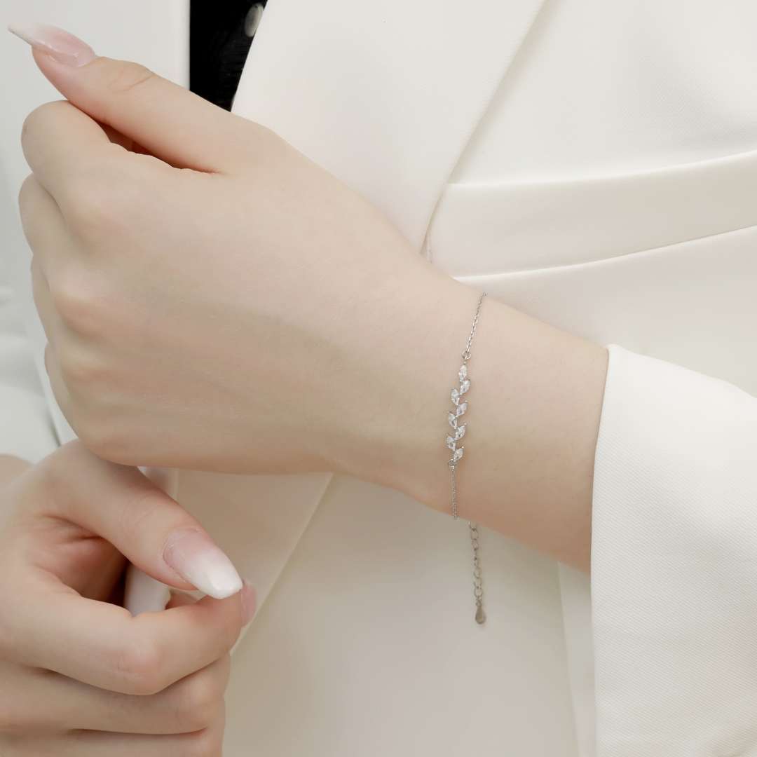 [RAFFINE]Pulsera elegante con forma de hojas de trigo