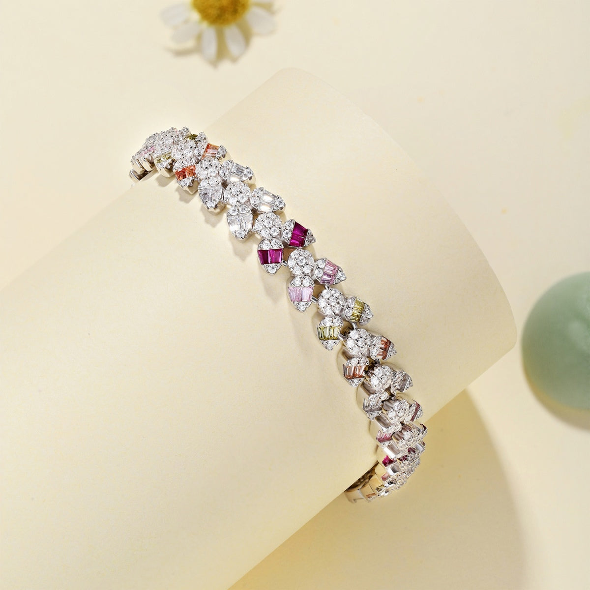 [RAFFINE]Pulsera diaria con delicada y exquisita forma de flor