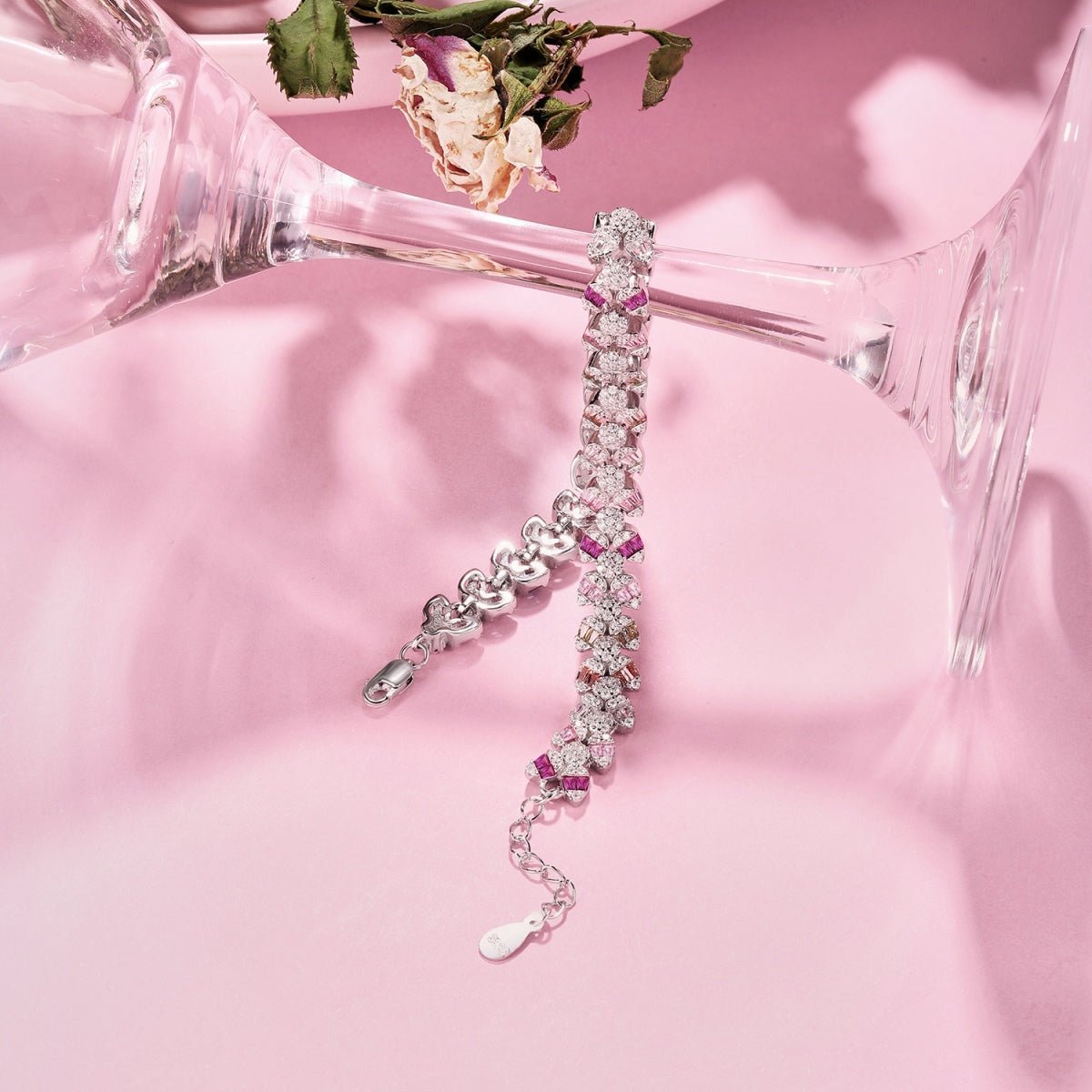 [RAFFINE]Pulsera diaria con delicada y exquisita forma de flor