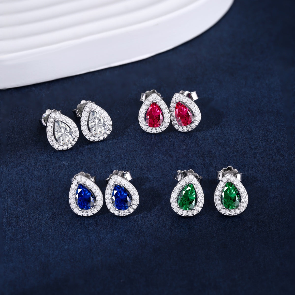 [RAFFINE]Pendientes lujosos con forma de gota de agua