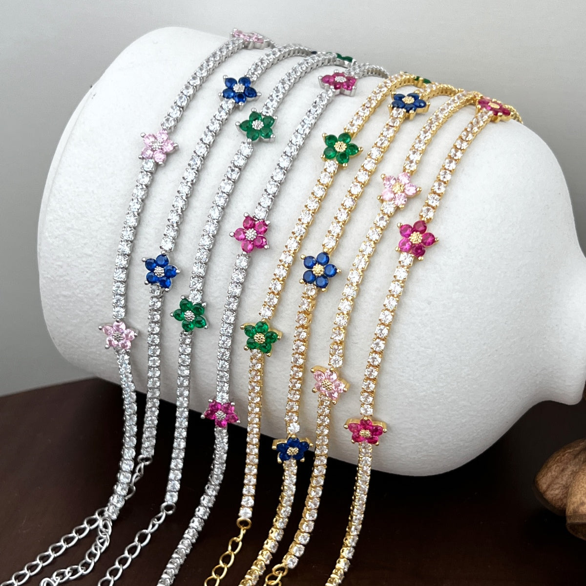 [RAFFINE]Sparkling Flower Shape Tennis Bracelet