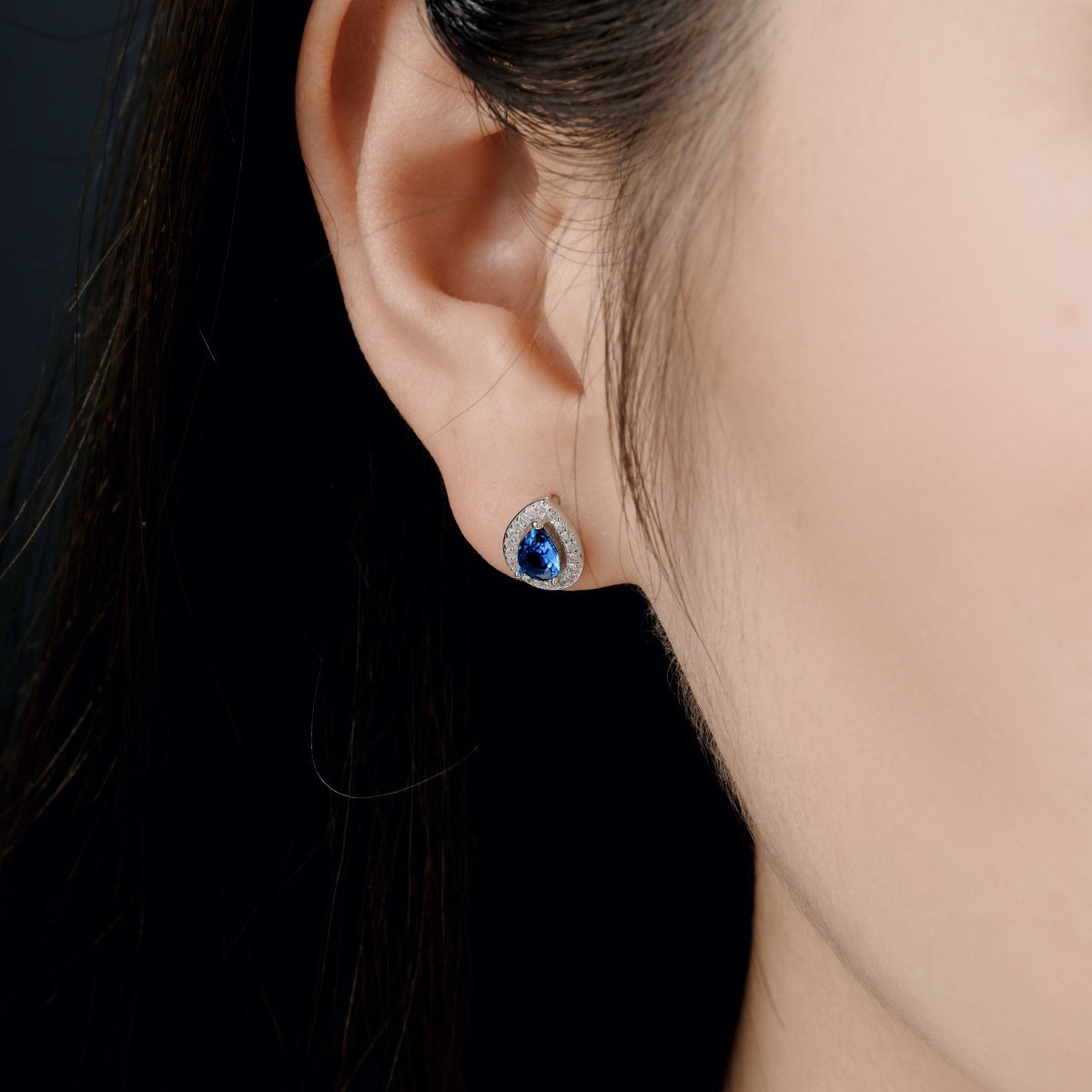 [RAFFINE]Pendientes lujosos con forma de gota de agua