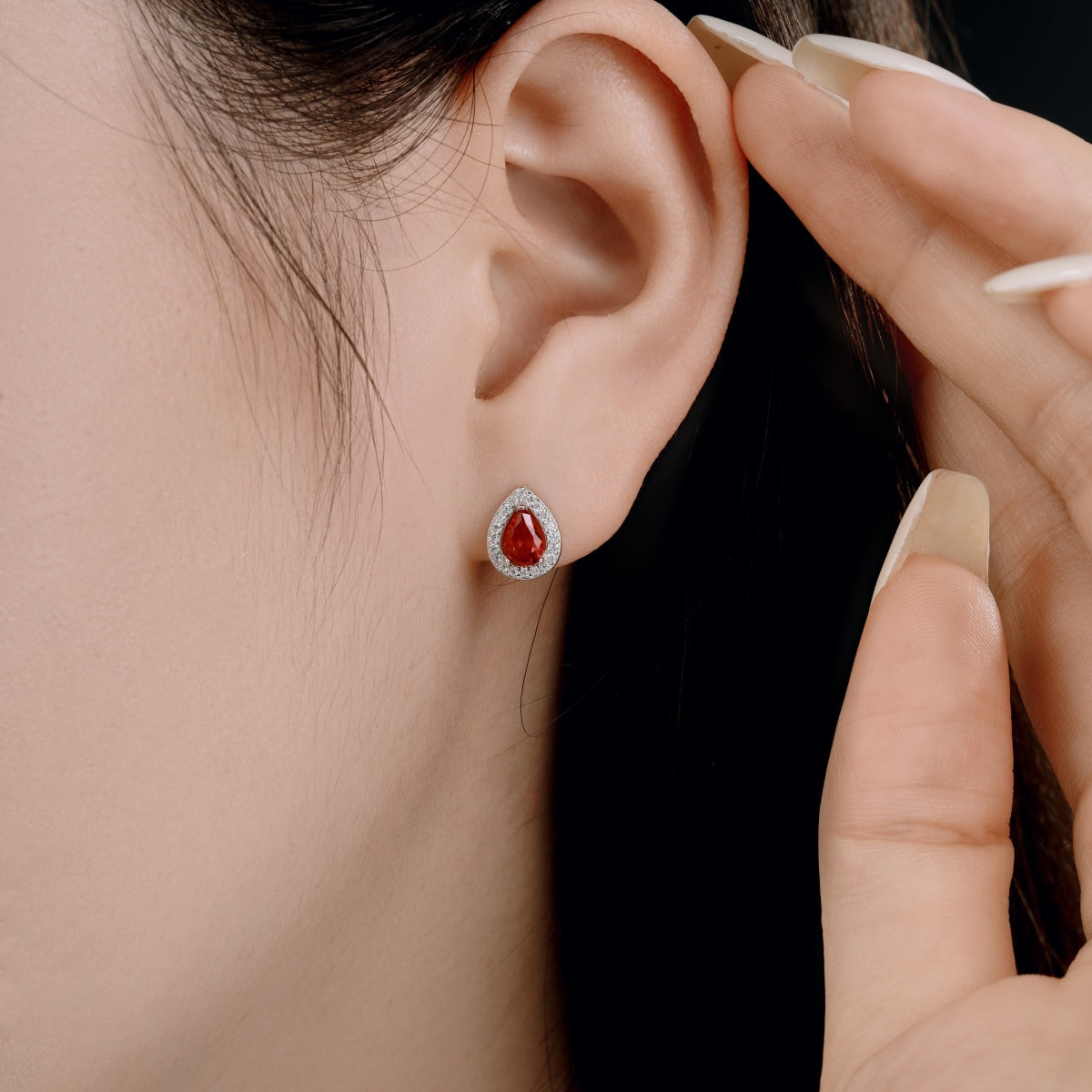 [RAFFINE]Pendientes lujosos con forma de gota de agua