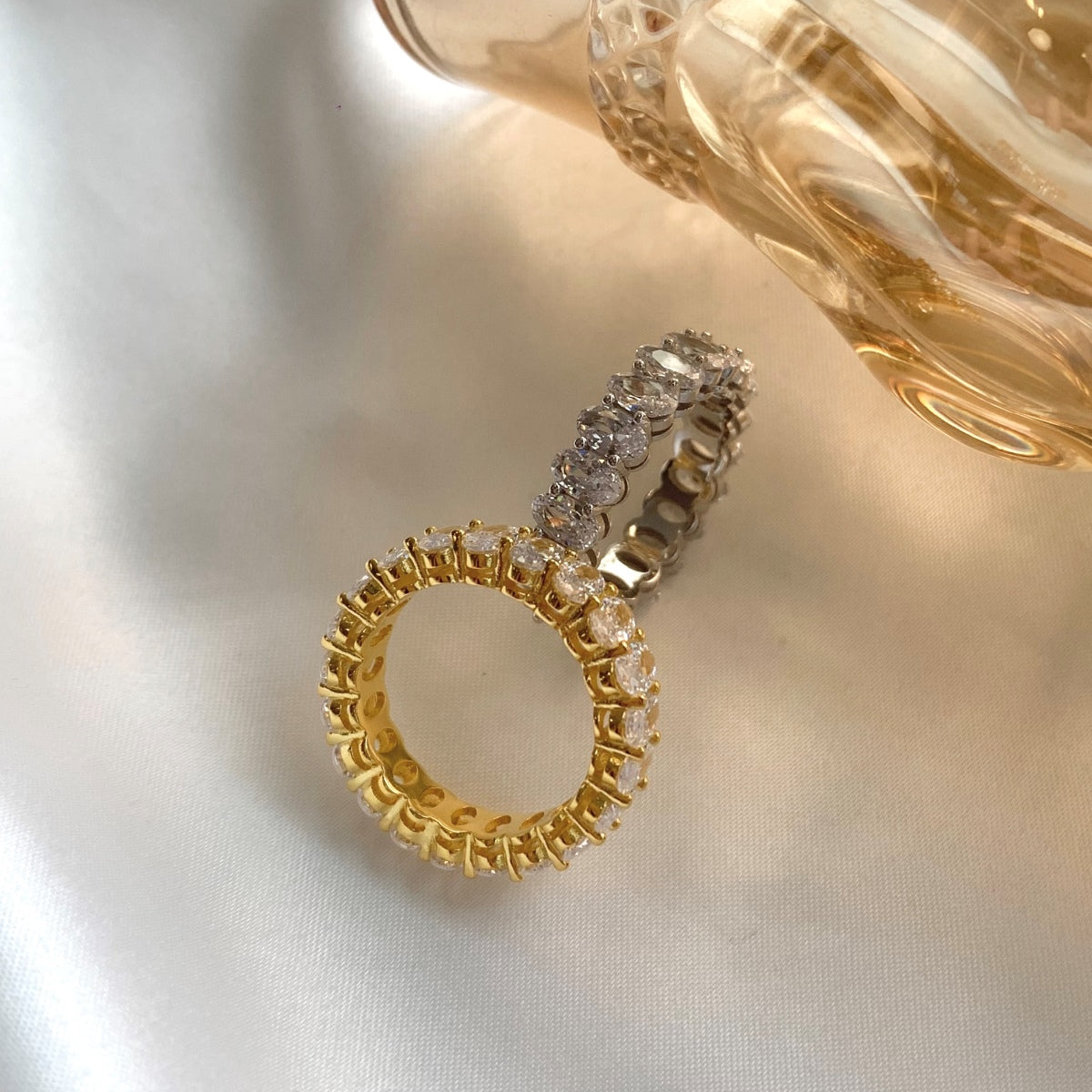 [RAFFINE]Ornate Oval Cut Tennis Ring