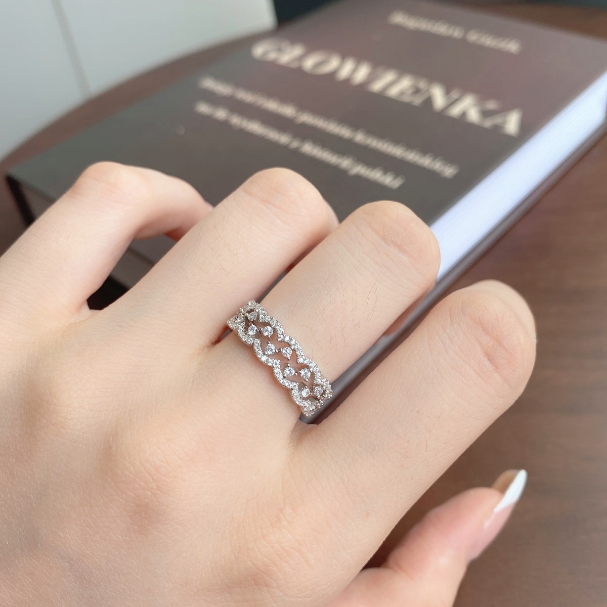[RAFFINE]Elegant Resplendent Round Shape Party Ring