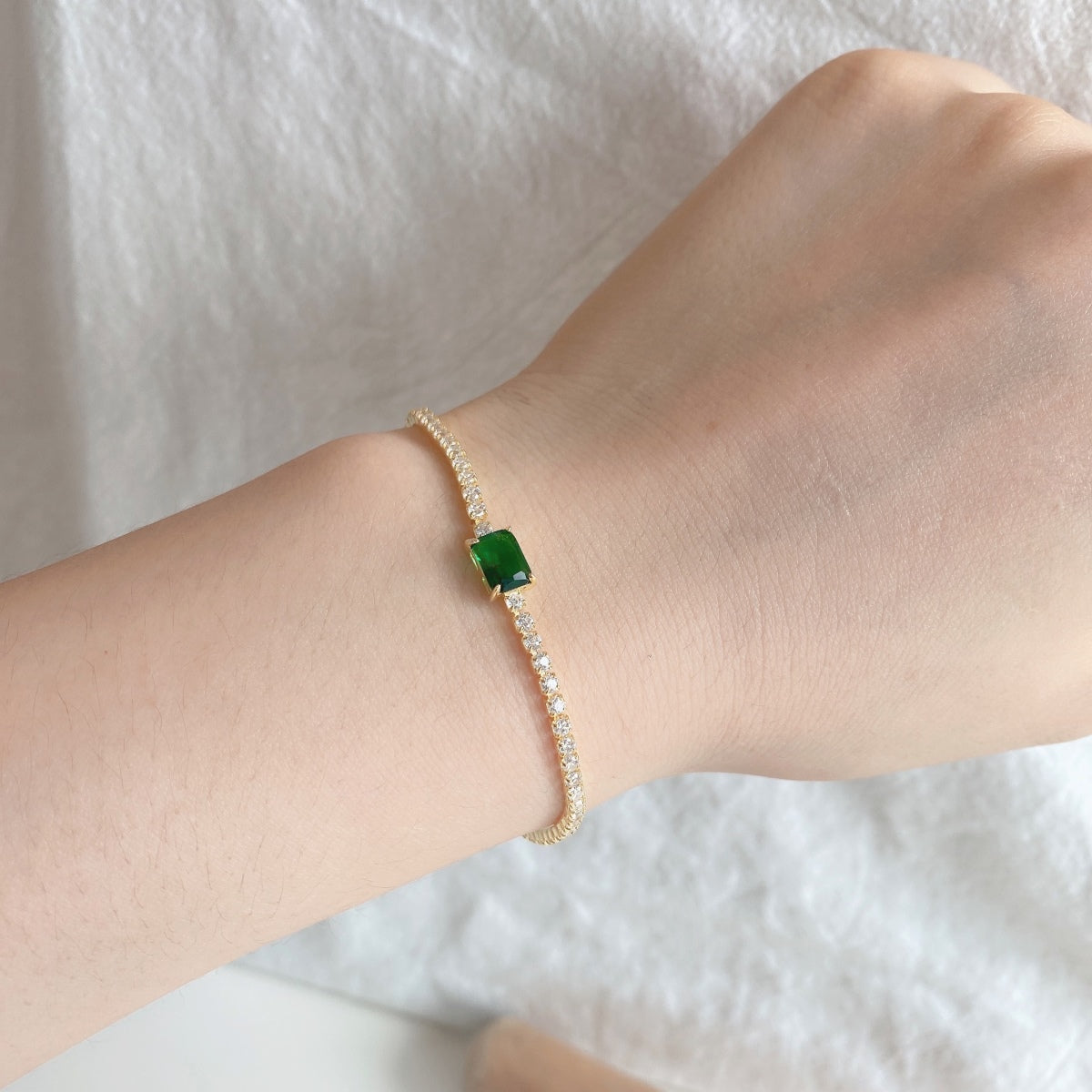 [RAFFINE]Pulsera de banquete con corte esmeralda único de 1,0 quilates