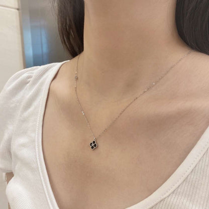 [RAFFINE]Collar delicado con forma de flor