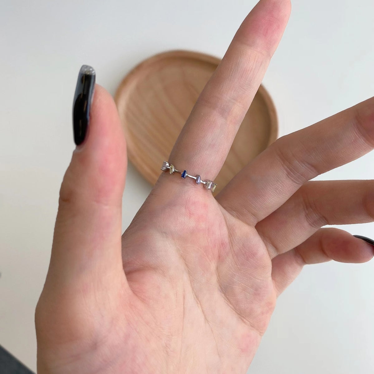 [RAFFINE]Unique Trapezoid Cut Daily Ring