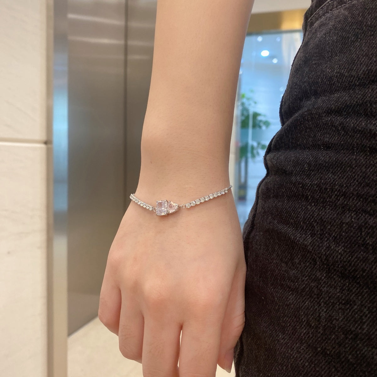 [RAFFINE]Dazzling Unique Multi Shape Lover Bracelet