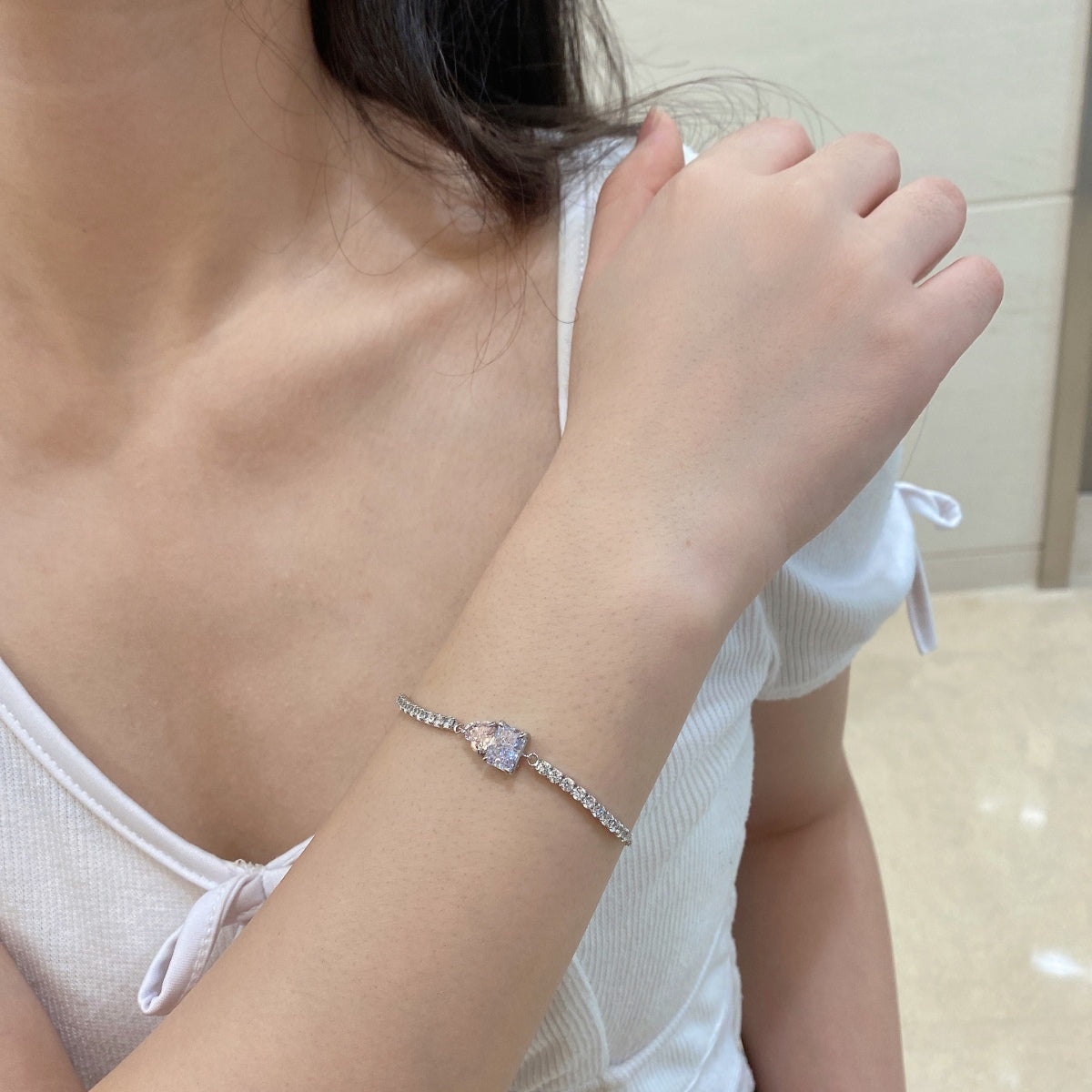 [RAFFINE]Dazzling Unique Multi Shape Lover Bracelet