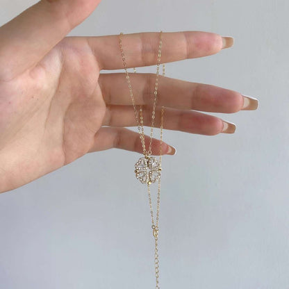 [RAFFINE]Collar con forma de flor tallada con corazón adornado