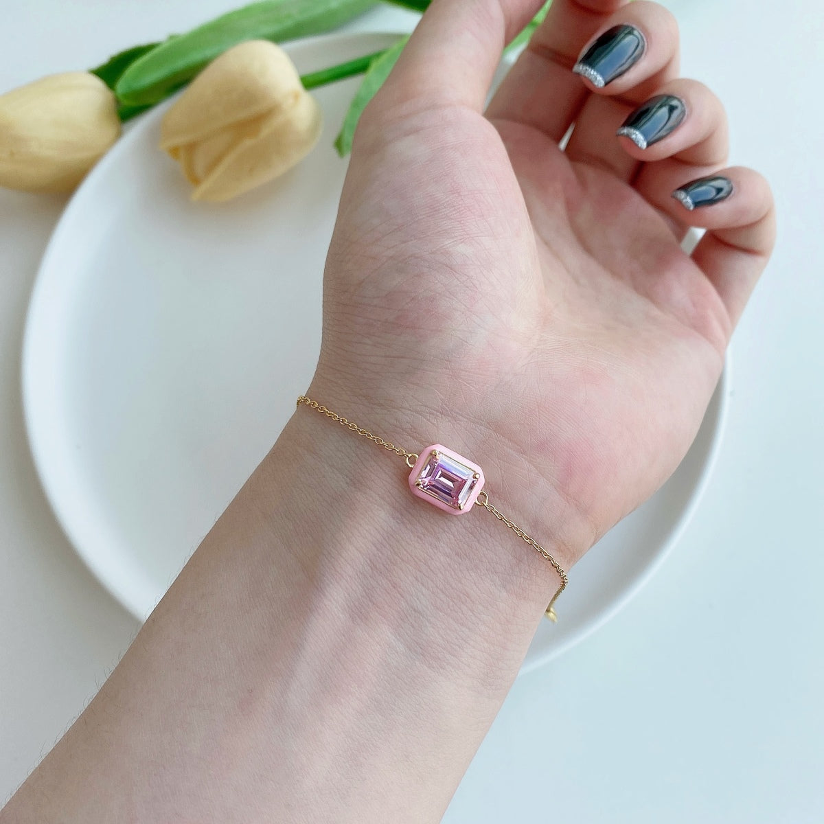 [RAFFINE]2.0 Carat Sparkling Colorful Emerald Cut Daily Bracelet