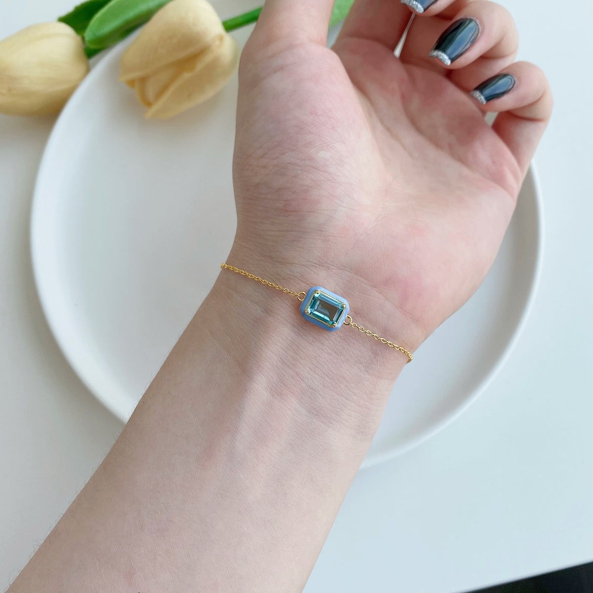 [RAFFINE]2.0 Carat Sparkling Colorful Emerald Cut Daily Bracelet