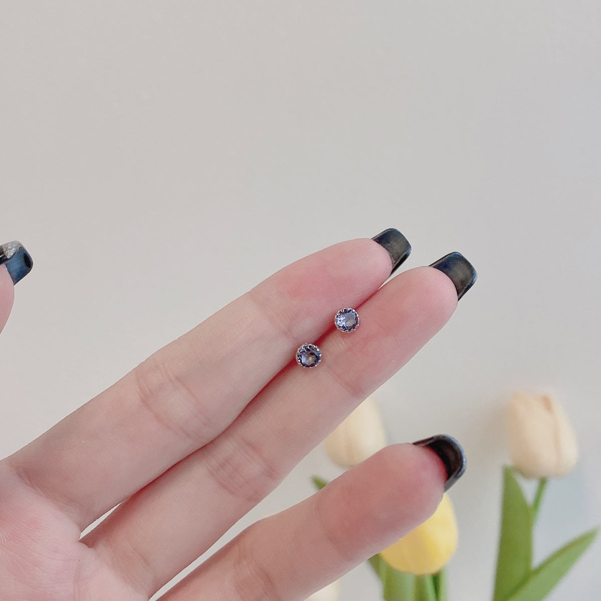 [RAFFINE]Sparkling Colorful Round Shape Earrings