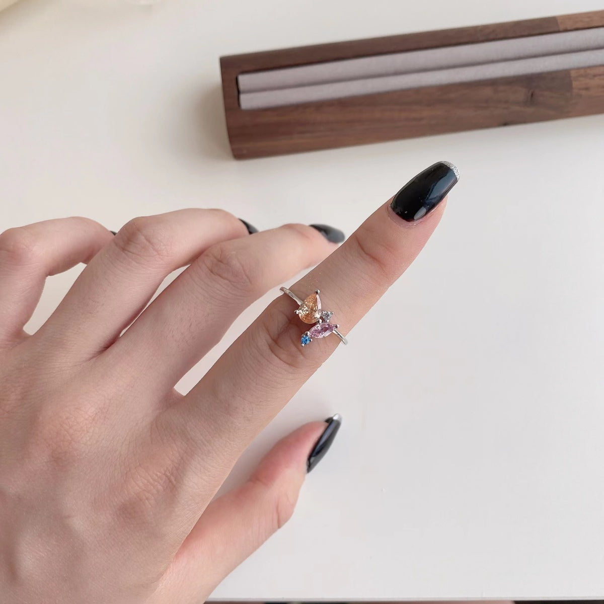 [RAFFINE]Radiant Colorful Multi Cut Daily Ring