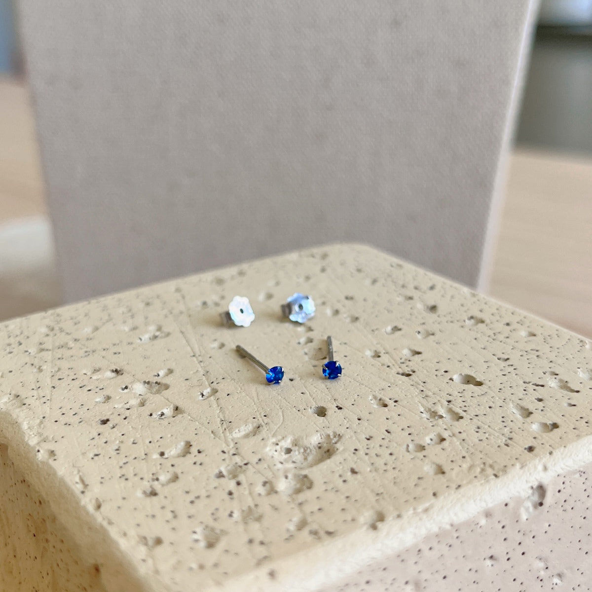 [RAFFINE]Pendientes solitarios delicados