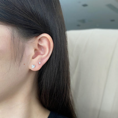 [RAFFINE]Sparkling Heart Shaped Simple Earrings