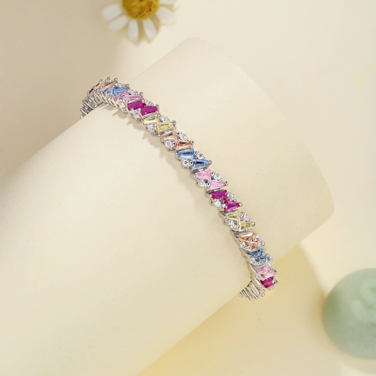 [RAFFINE]Pulsera de fiesta adornada con brillantes y cortes múltiples