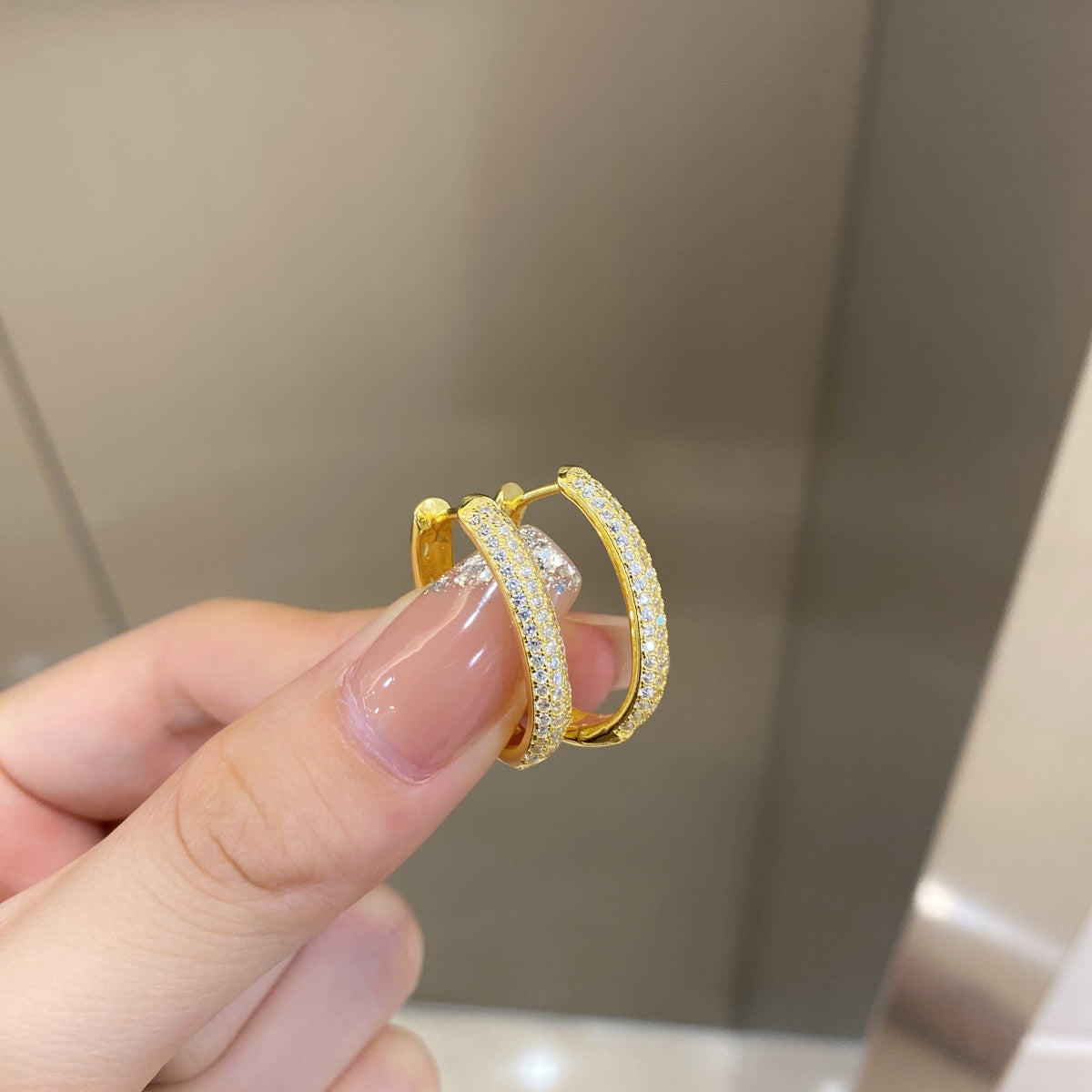 [RAFFINE] Exquisitos y versátiles pendientes diarios