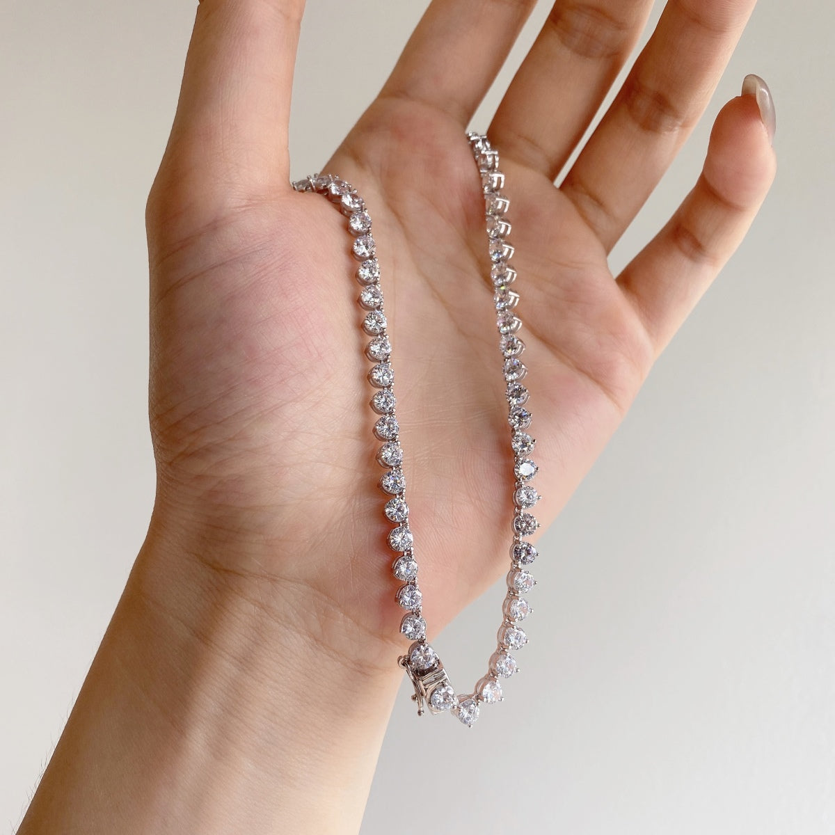 [RAFFINE]Ornate Heart Cut Tennis Necklace